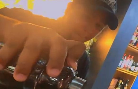 Cocktail Bar in Samana Town - VITA Waterfront Bar & Lounge.